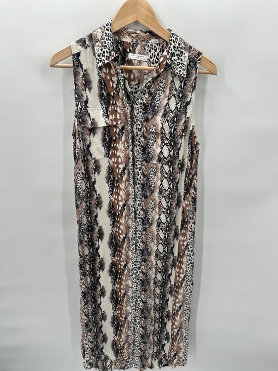 Equipment Dresses & Skirts - EQUIPMENT FEMME Silk Animal Print Button Down Shirt Dress // S